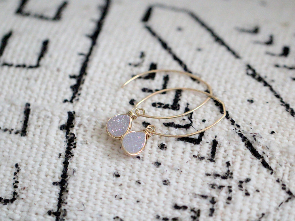 Linear Druzy Drops - Cottontail