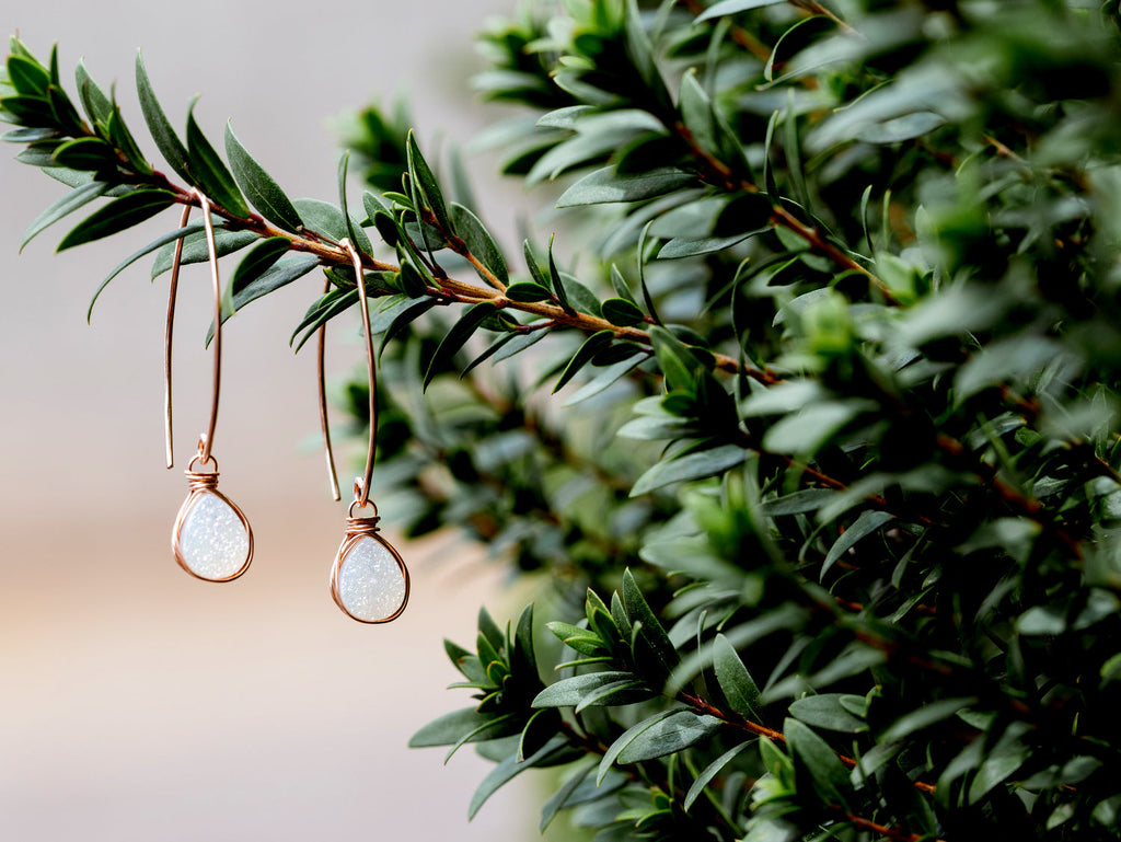 Linear Druzy Drops - Cottontail