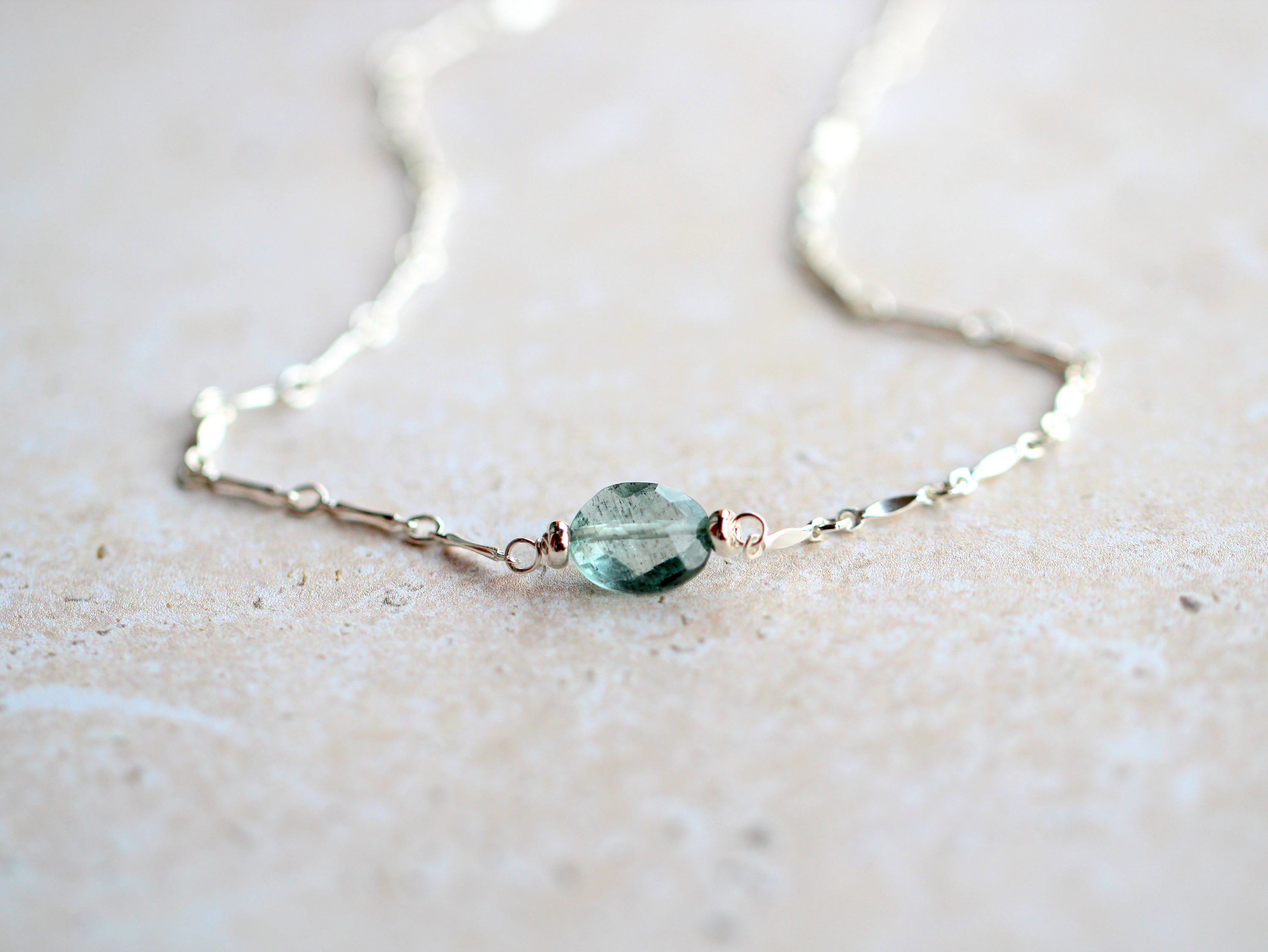 Pura Necklace